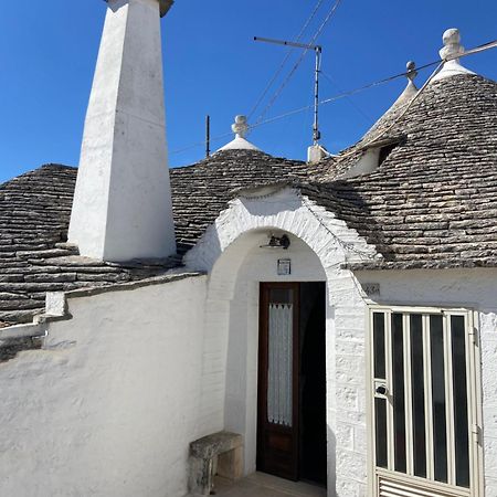 A Due Passi Dal Centro - Trullo Apartman Alberobello Kültér fotó