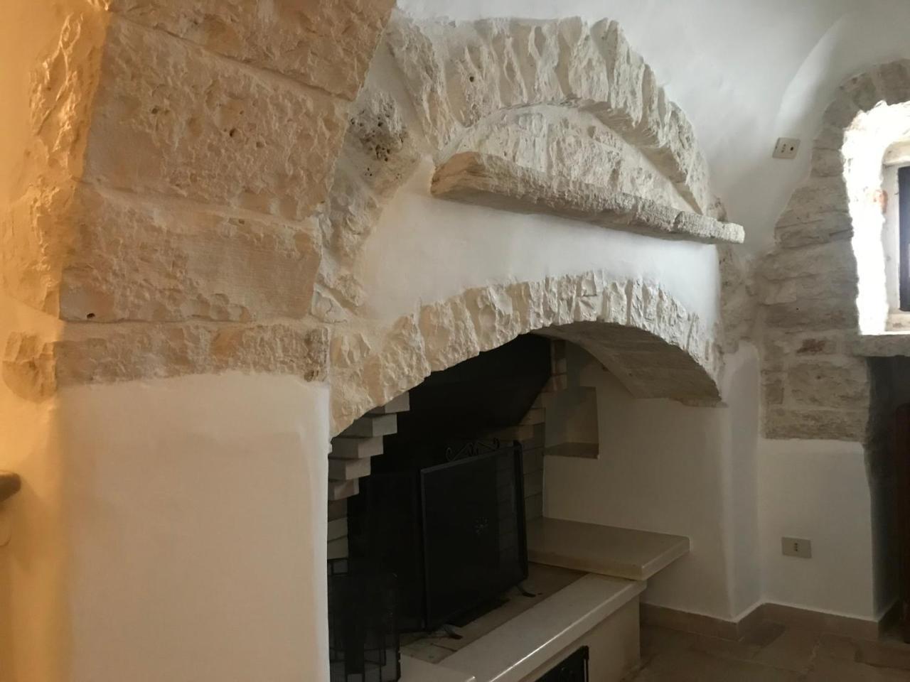 A Due Passi Dal Centro - Trullo Apartman Alberobello Kültér fotó